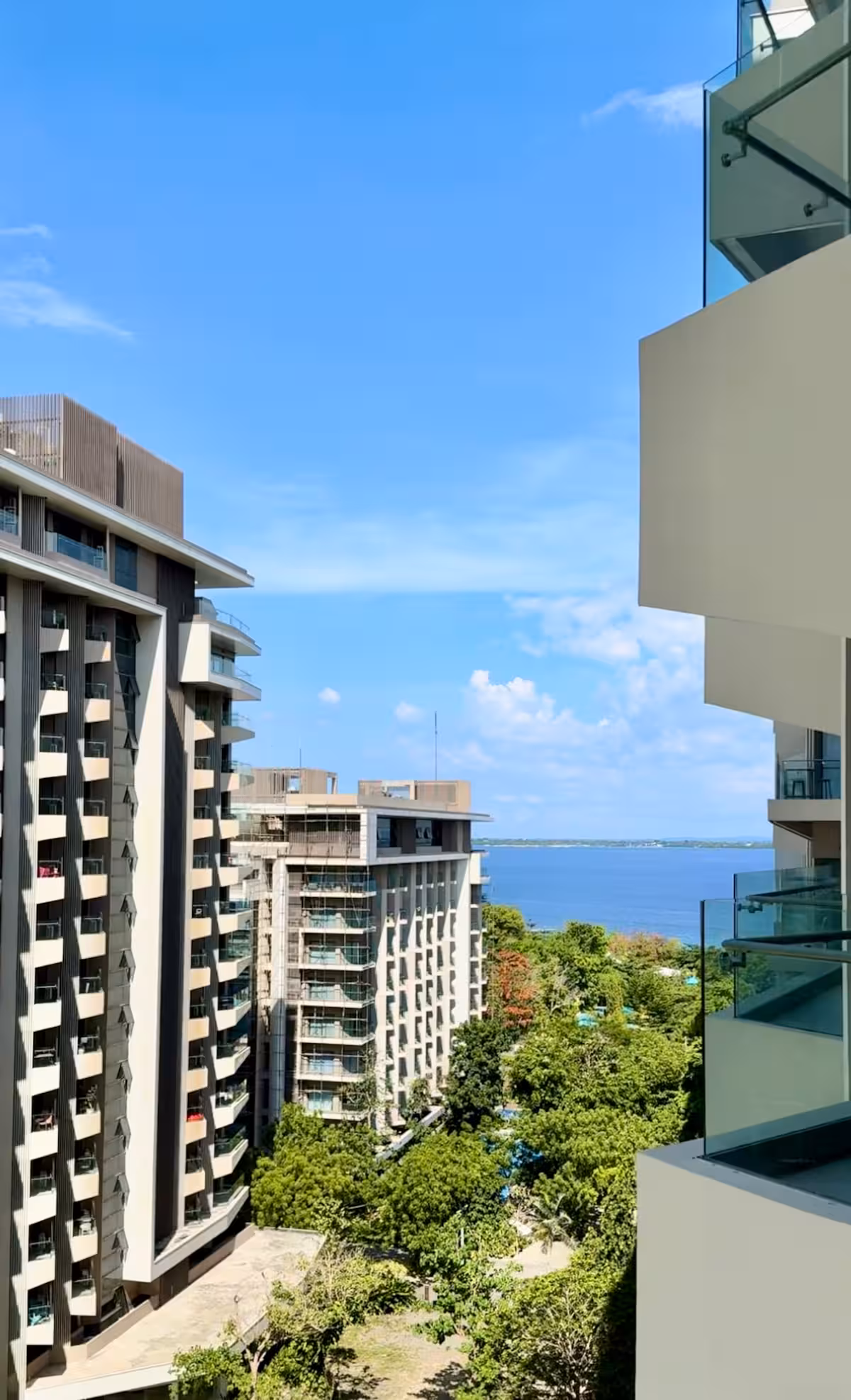 Tambuli Seaside Living – 1 Bed TF For Sale - Thumbnail 2